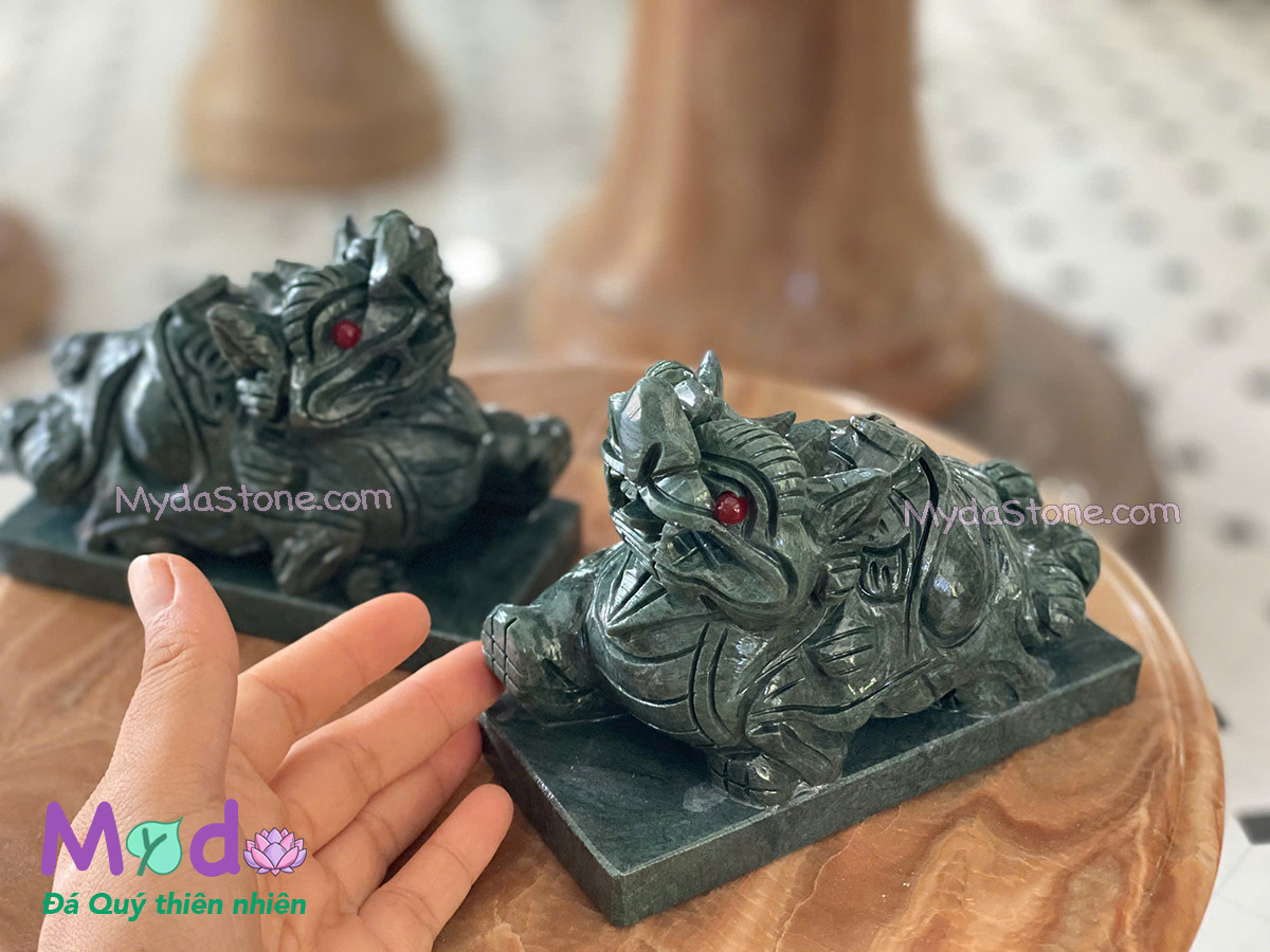 Tỳ Hưu đá Xanh Ấn Độ