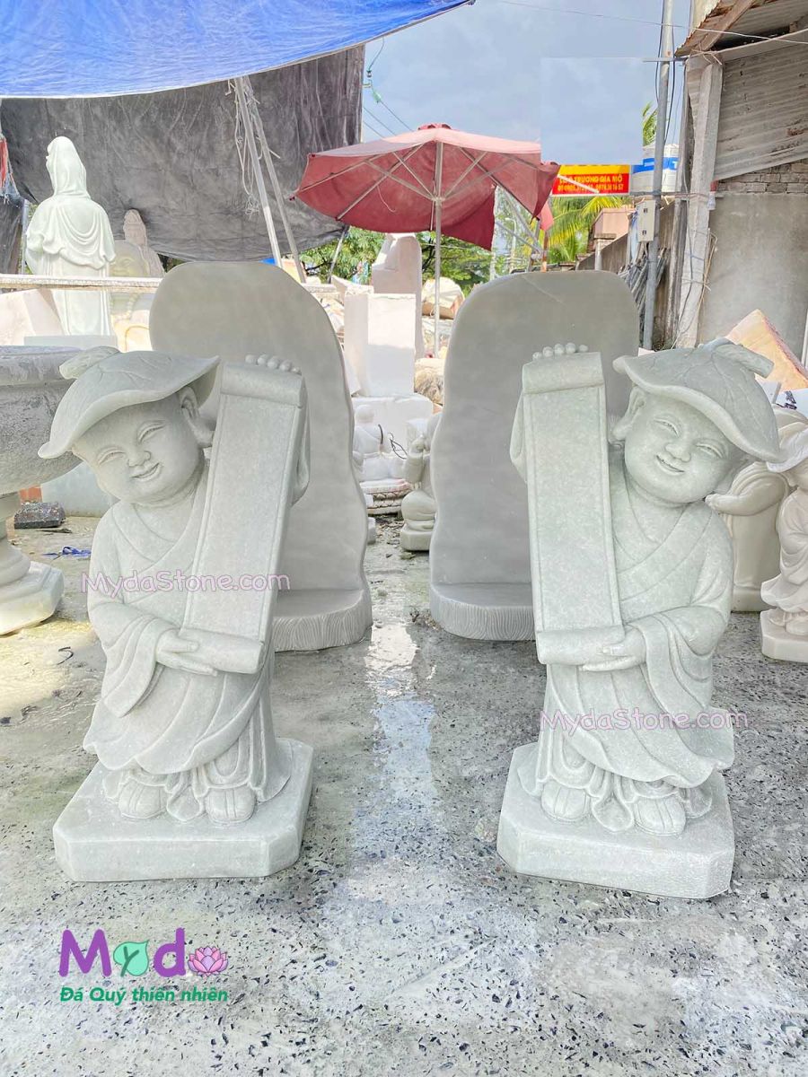 tượng chú tiểu bằng đá