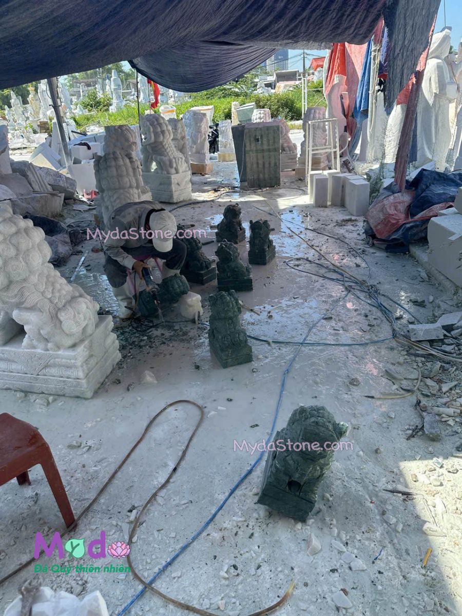 Đồ Thờ Đá tại Hà Tĩnh: Địa chỉ mua Lư Hương, Bát Hương Đá Tự Nhiên Giá tận Xưởng