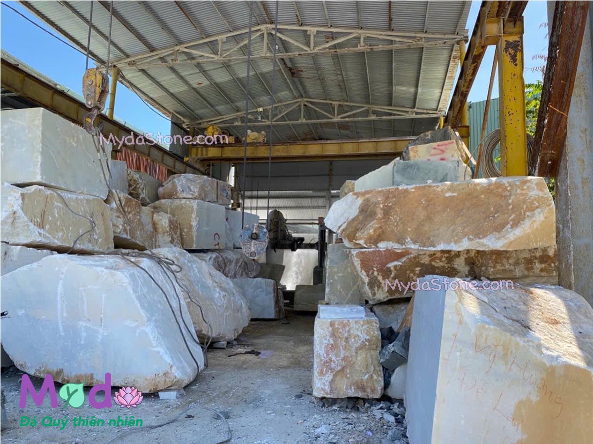 Lư Hương Đá, Đồ Thờ Đá tại Nghệ An