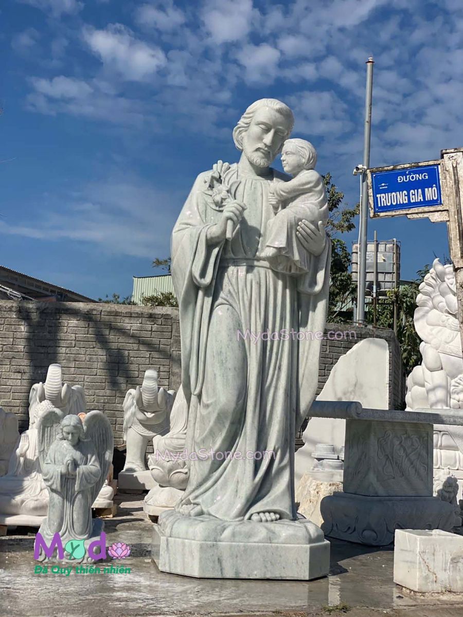 tượng đức mẹ, tượng công giáo bằng đá tại quy nhơn
