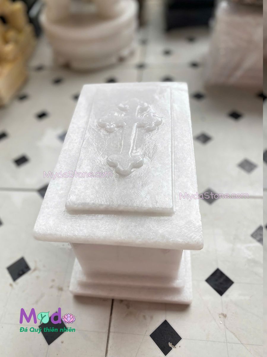 Cửa Hàng Đồ Thờ Đá và Lư Hương Đá tại Tây Ninh